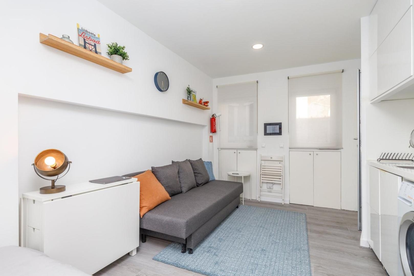 Appartamento Guestready - Minimalist Studio In Downtown Lisbona Esterno foto